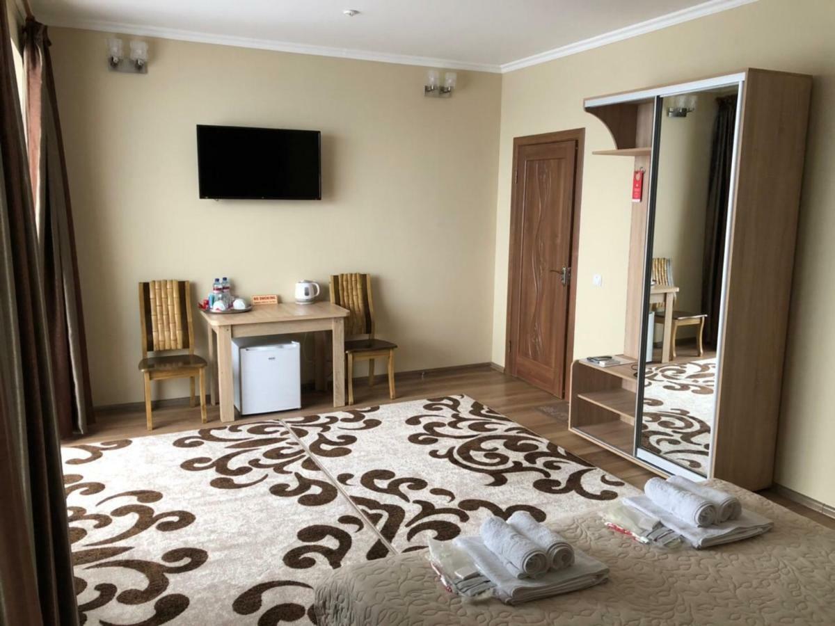 Apelsin Hotel Bilhorod-Dnistrovskyy Luaran gambar